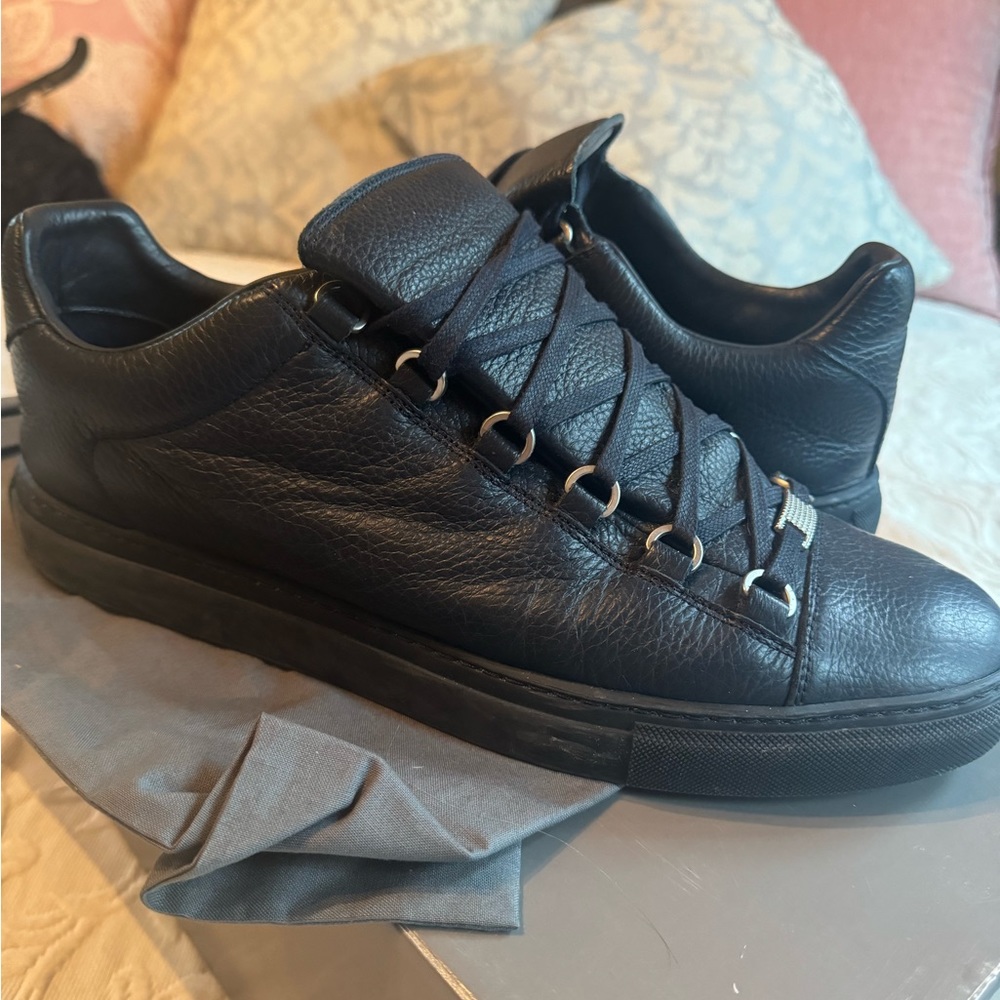 balenciaga tennis shoes